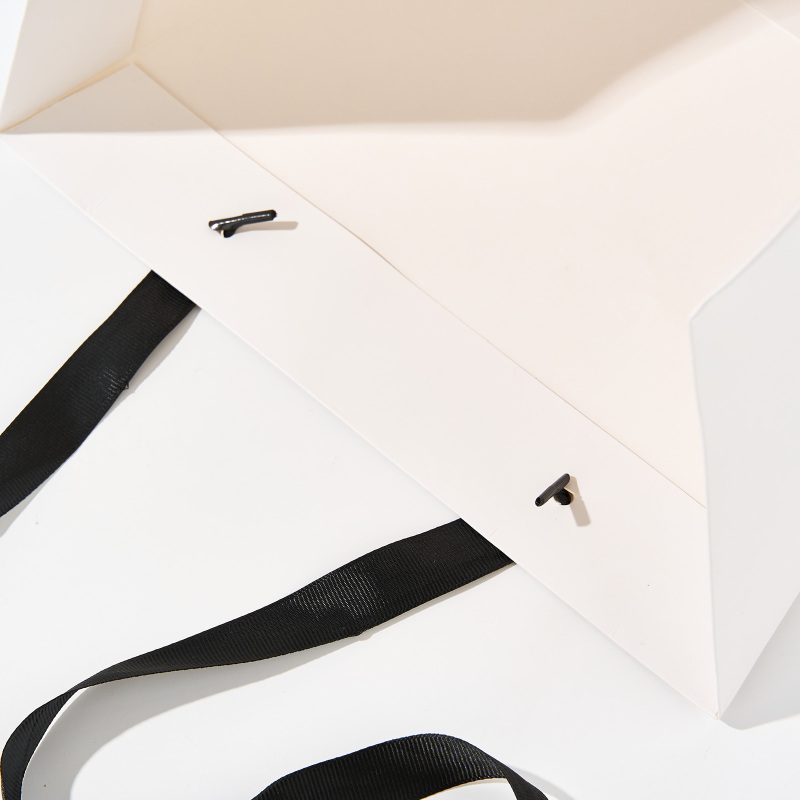 Custom Flower Paper Bags With Rope Handles